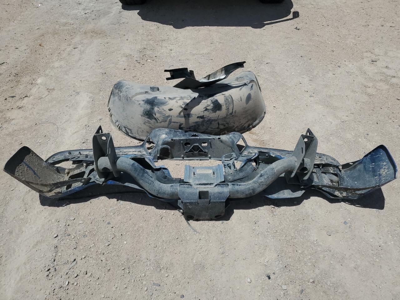 1C6RR6MT4JS181038 2018 Ram 1500 Sport