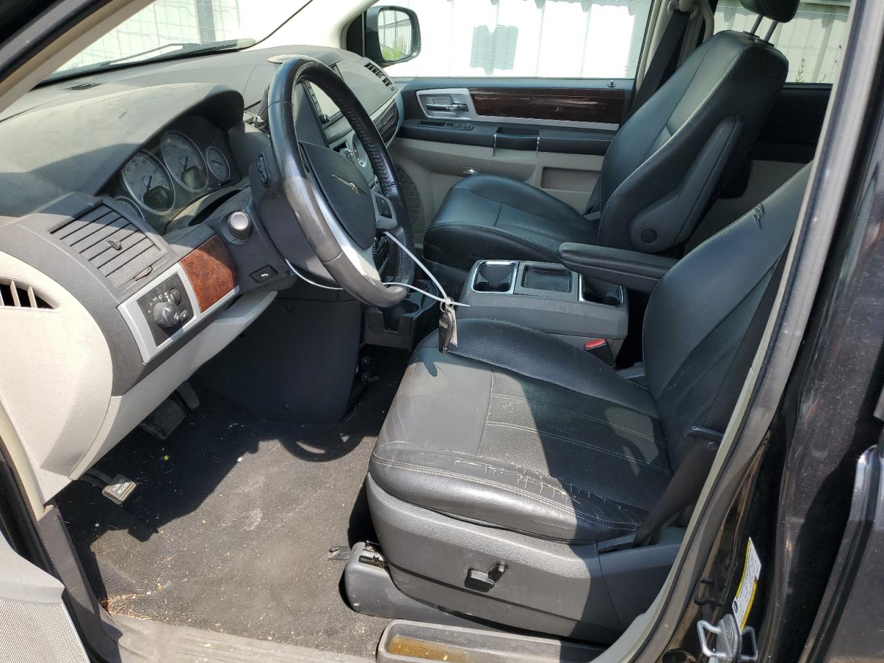 2A8HR54109R661192 2009 Chrysler Town & Country Touring