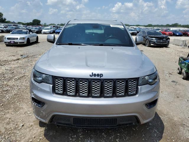 VIN 1C4RJFAG2JC162943 2018 Jeep Grand Cherokee, Laredo no.5