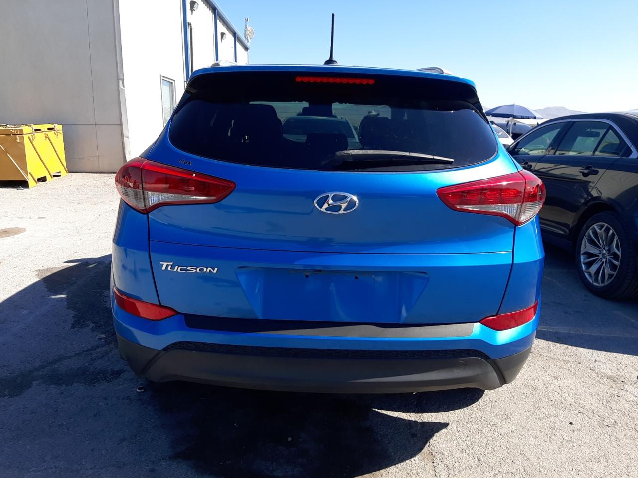 2016 Hyundai Tucson Limited vin: KM8J33A48GU187257