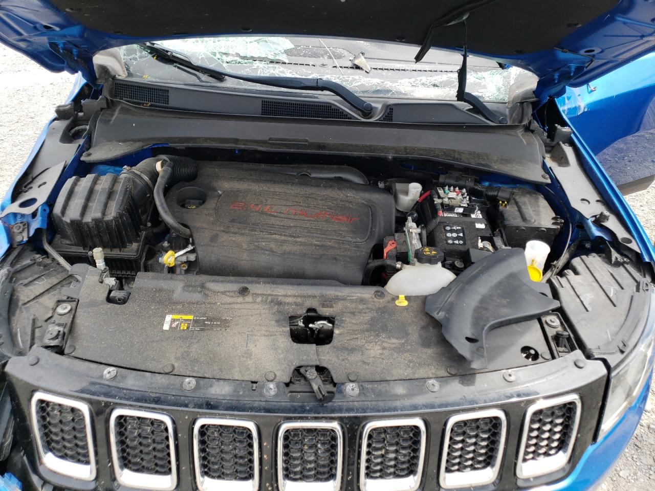 3C4NJDBB0KT729582 2019 Jeep Compass Latitude