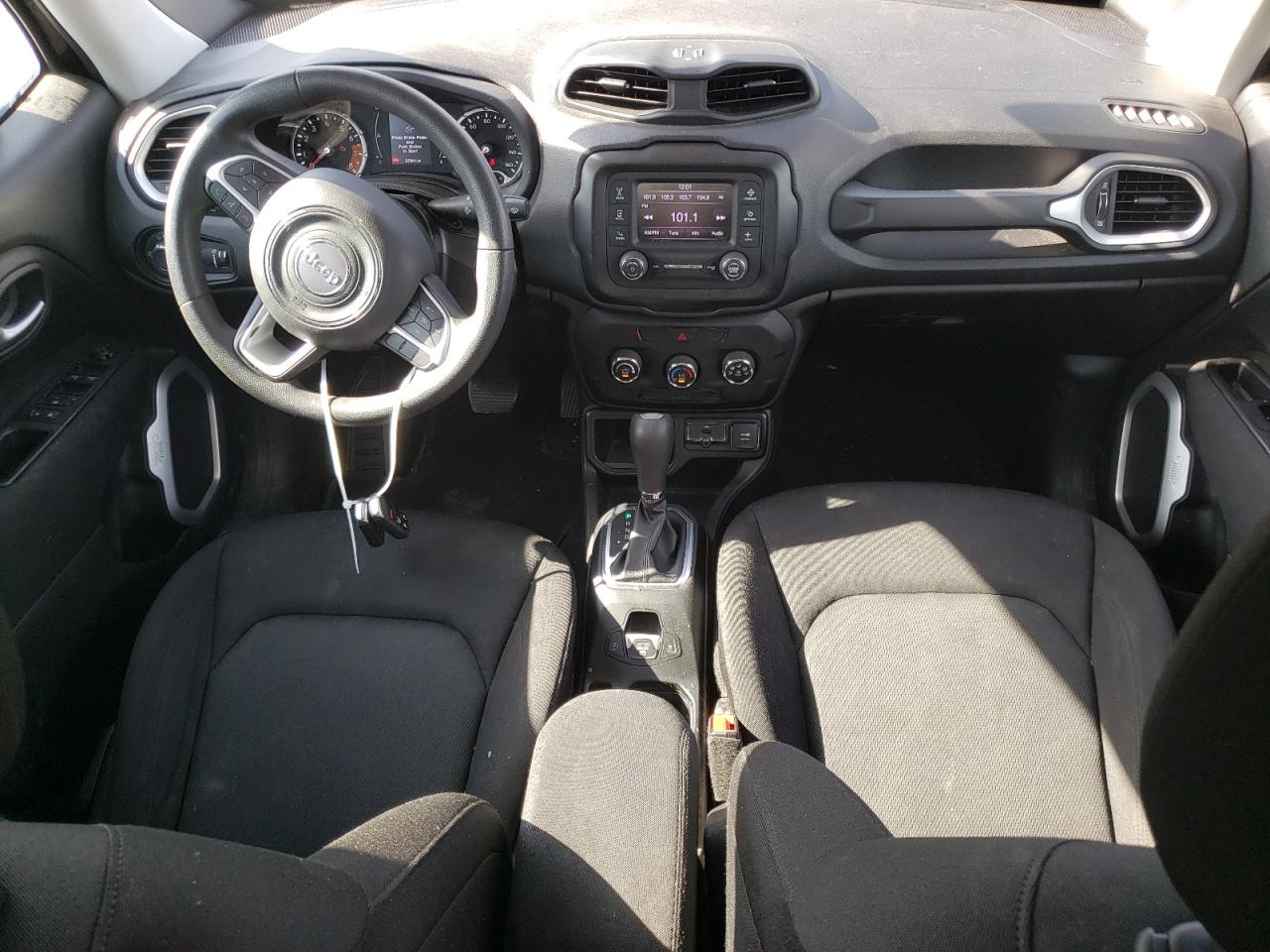 ZACNJAA19LPL34815 2020 Jeep Renegade Sport