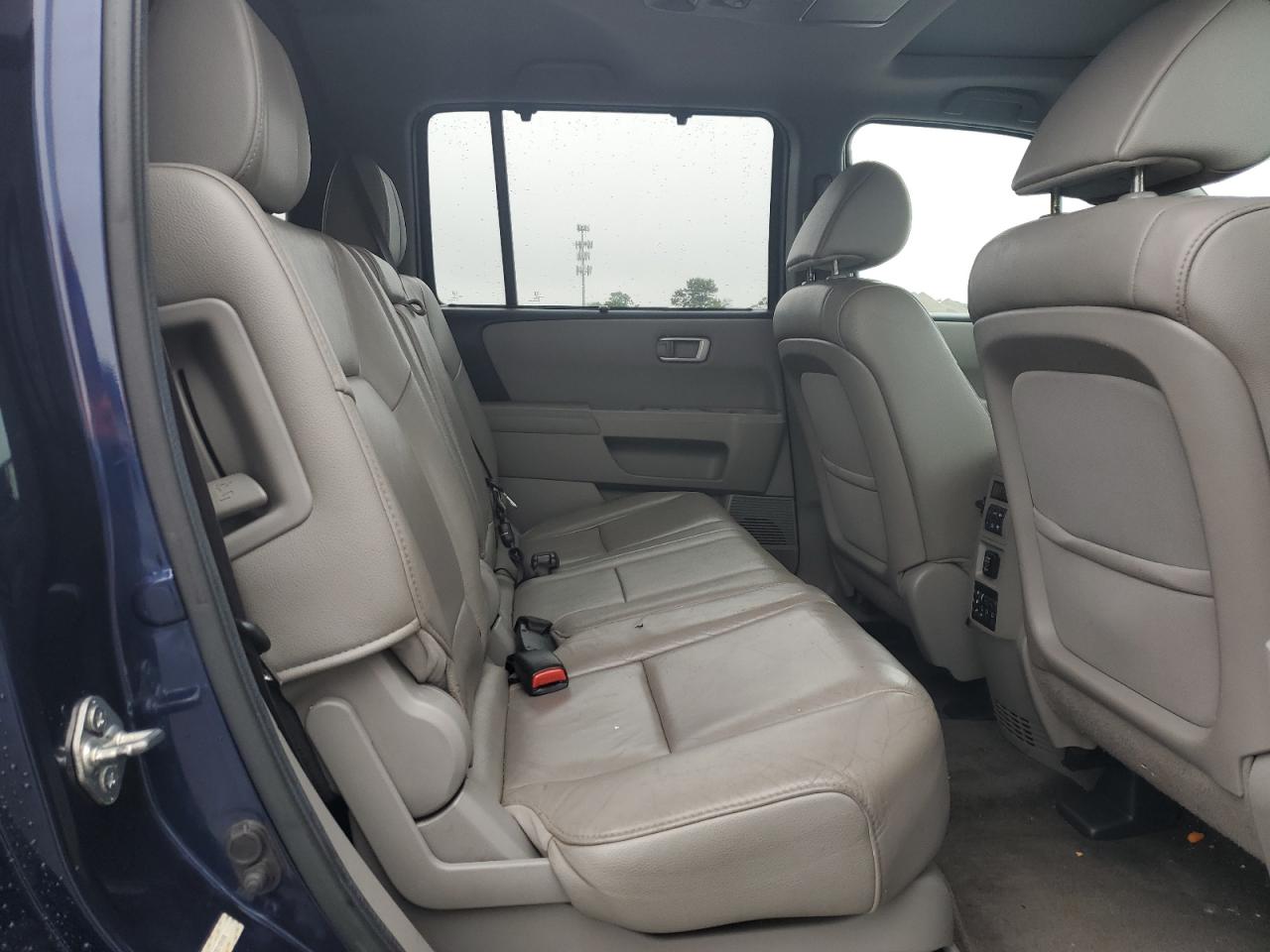 5FNYF4H91DB010698 2013 Honda Pilot Touring