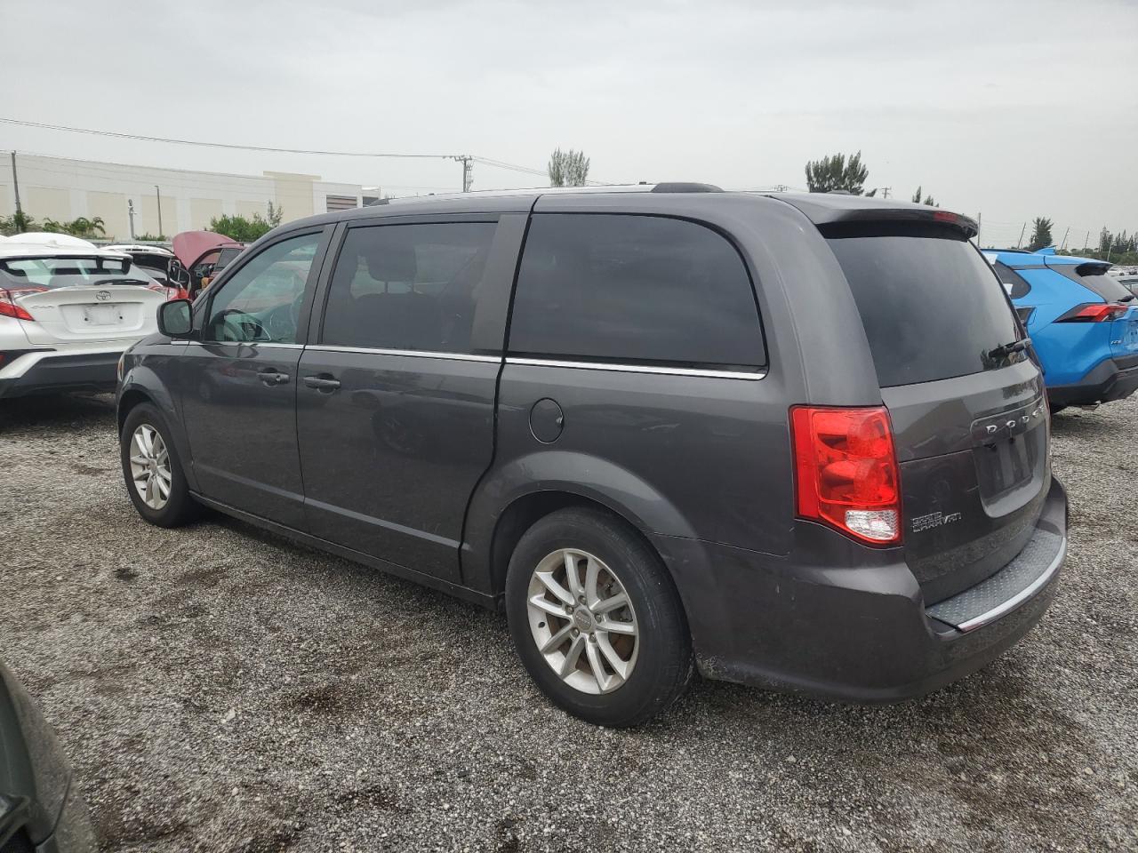 2C4RDGCG6KR580957 2019 Dodge Grand Caravan Sxt