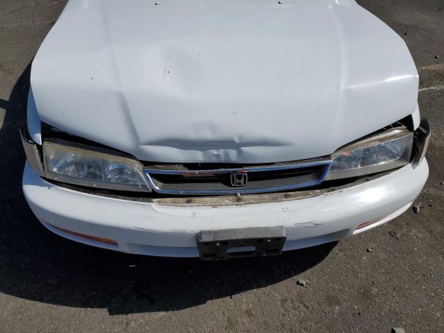 1996 Honda Accord Lx VIN: 1HGCD5636TA293094 Lot: 58872574