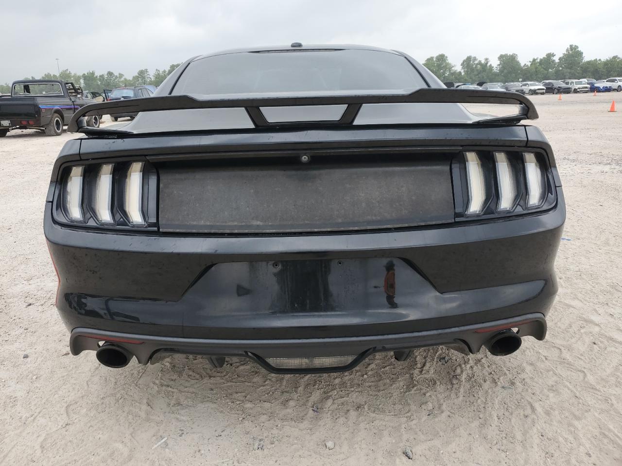 1FA6P8TH8G5215506 2016 Ford Mustang