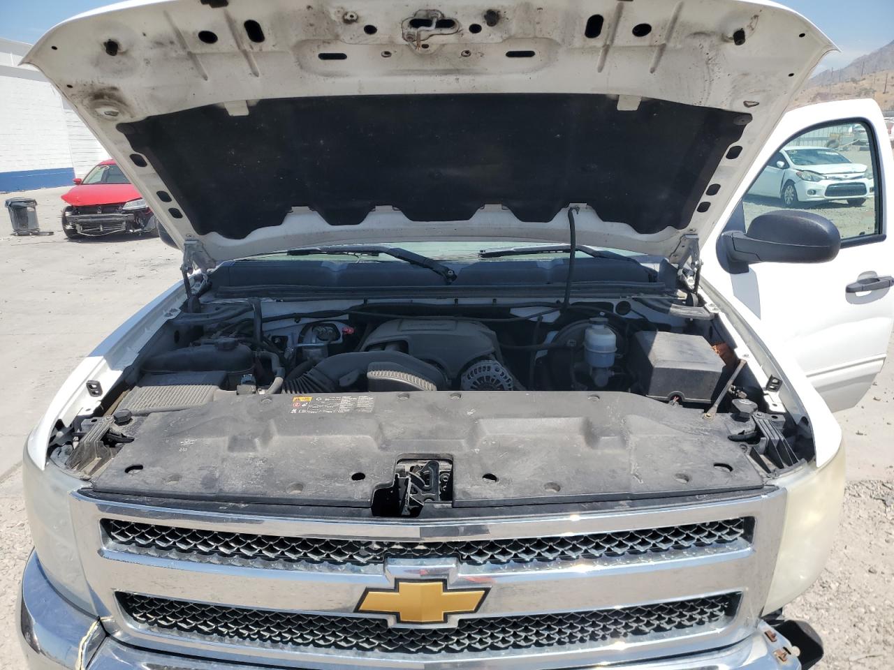 1GCRKREA9CZ289807 2012 Chevrolet Silverado K1500 Ls