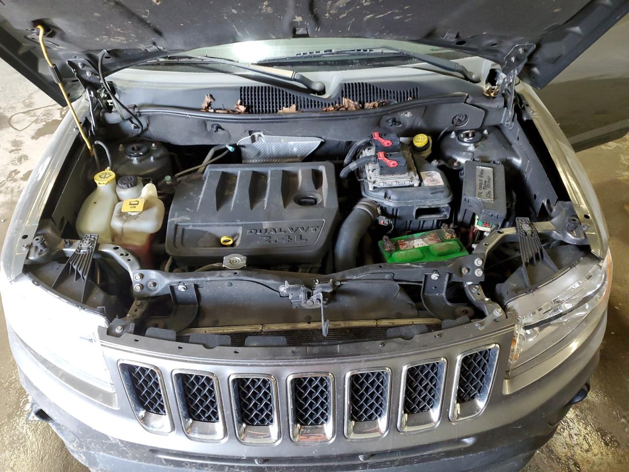 1J4NF1FB4BD229242 2011 Jeep Compass Sport