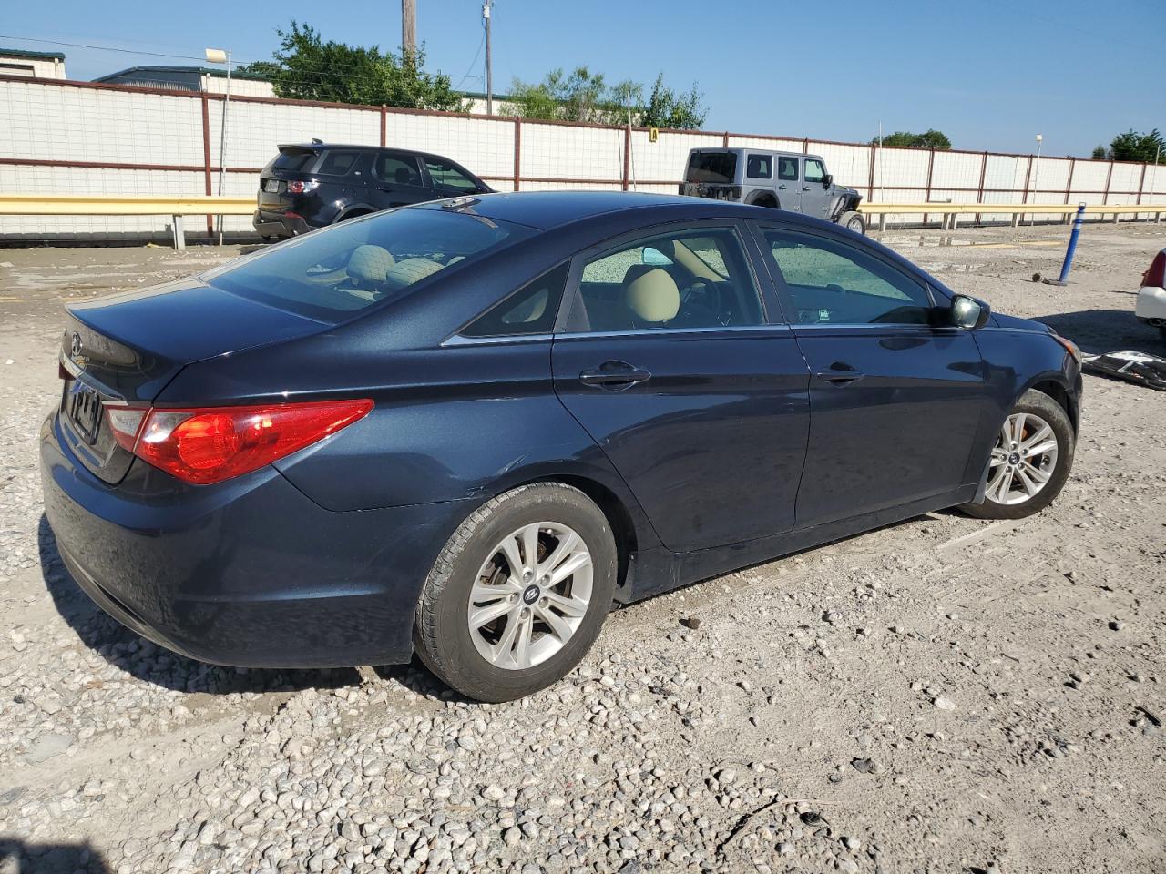 5NPEB4AC9DH663172 2013 Hyundai Sonata Gls