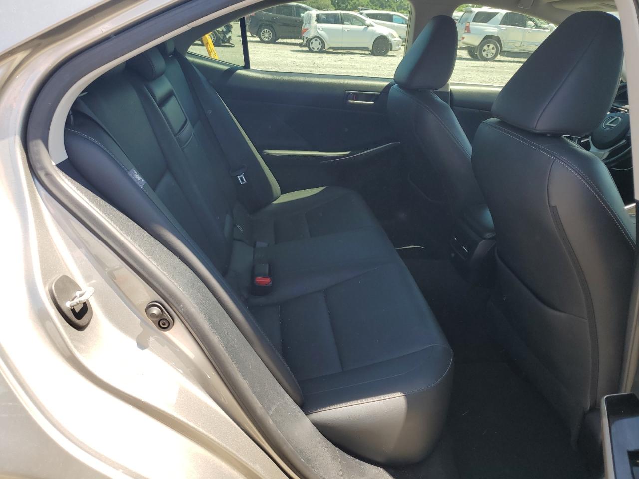 JTHBA1D20H5059828 2017 Lexus Is 200T