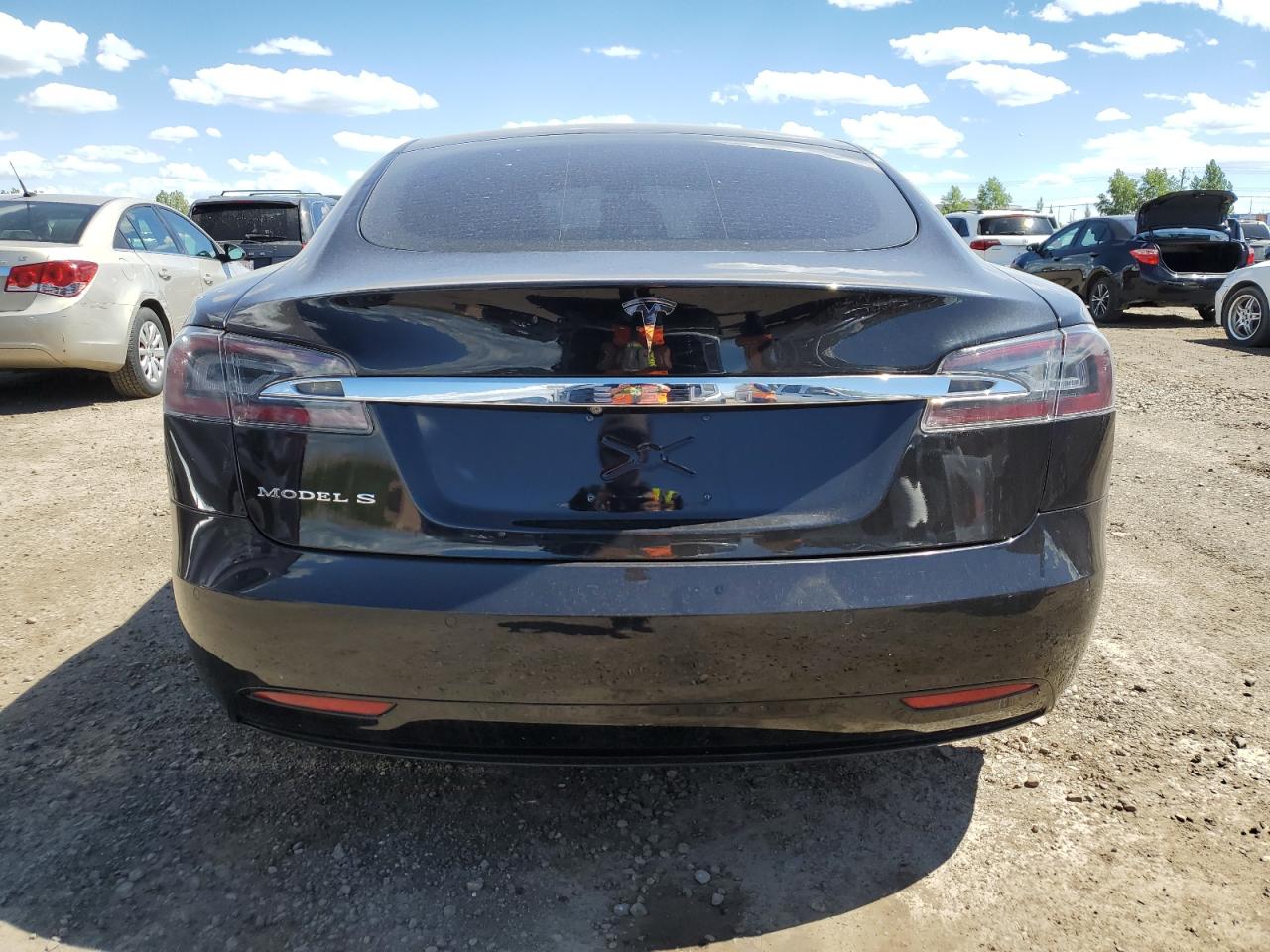 5YJSA1E23GF176008 2016 Tesla Model S