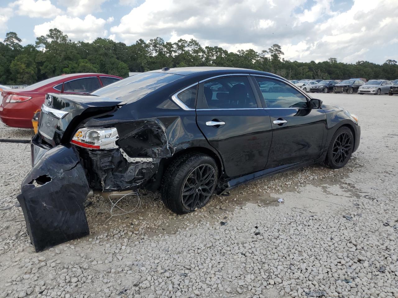 2015 Nissan Altima 2.5 vin: 1N4AL3AP4FN322358