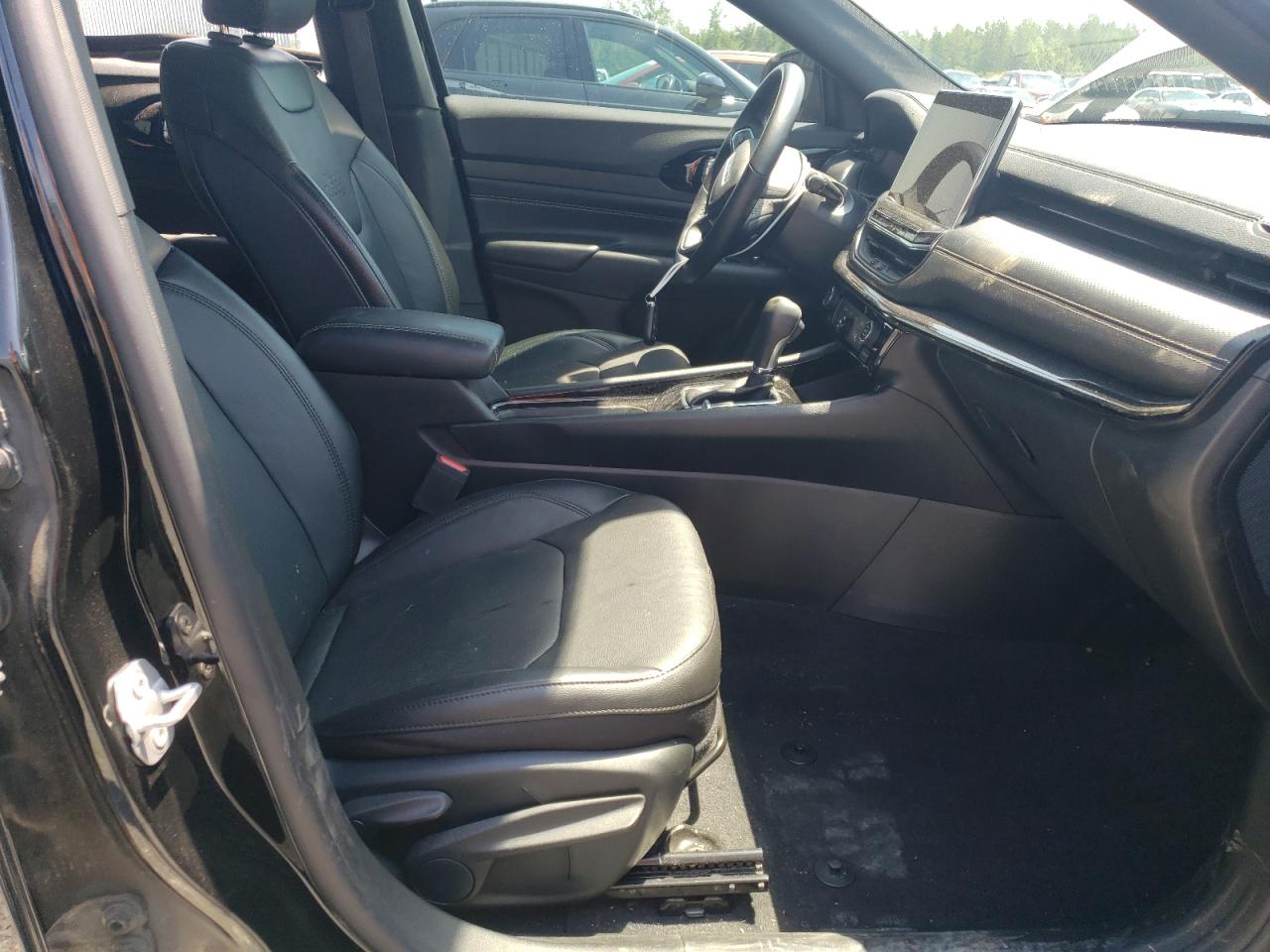 3C4NJDFB1NT163222 2022 Jeep Compass Latitude Lux