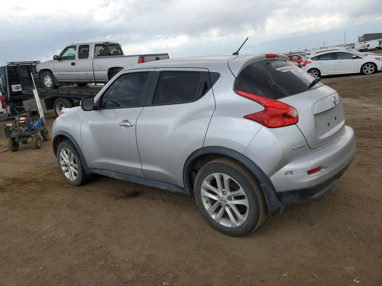 2014 Nissan Juke S vin: JN8AF5MV9ET356561