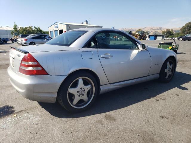 2001 Mercedes-Benz Slk 320 VIN: WDBKK65F81F211639 Lot: 59938724