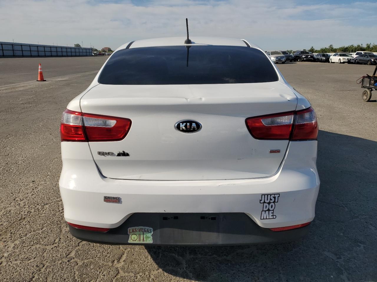 KNADM4A33G6647308 2016 Kia Rio Lx