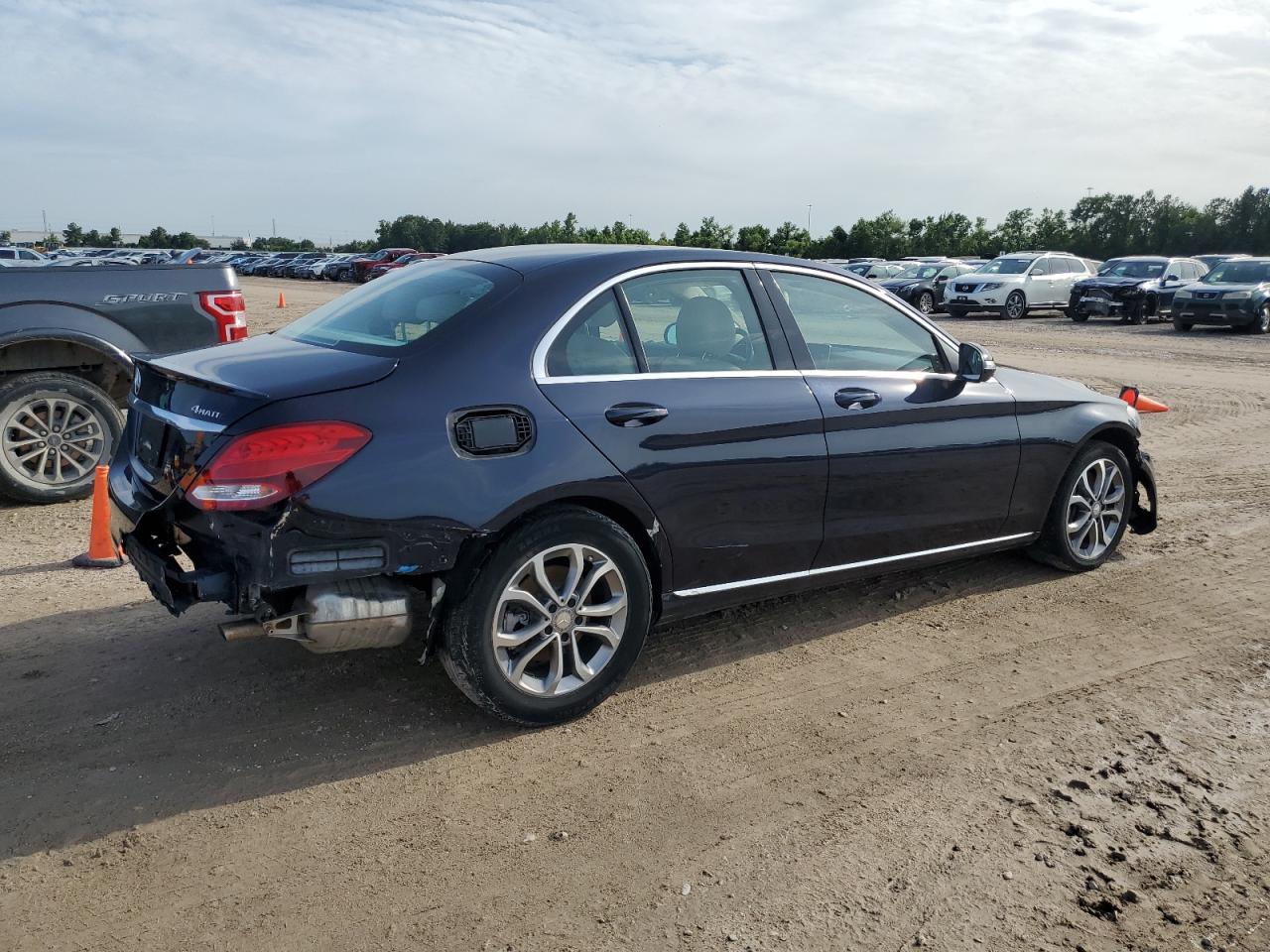 55SWF4KBXGU101071 2016 Mercedes-Benz C 300 4Matic