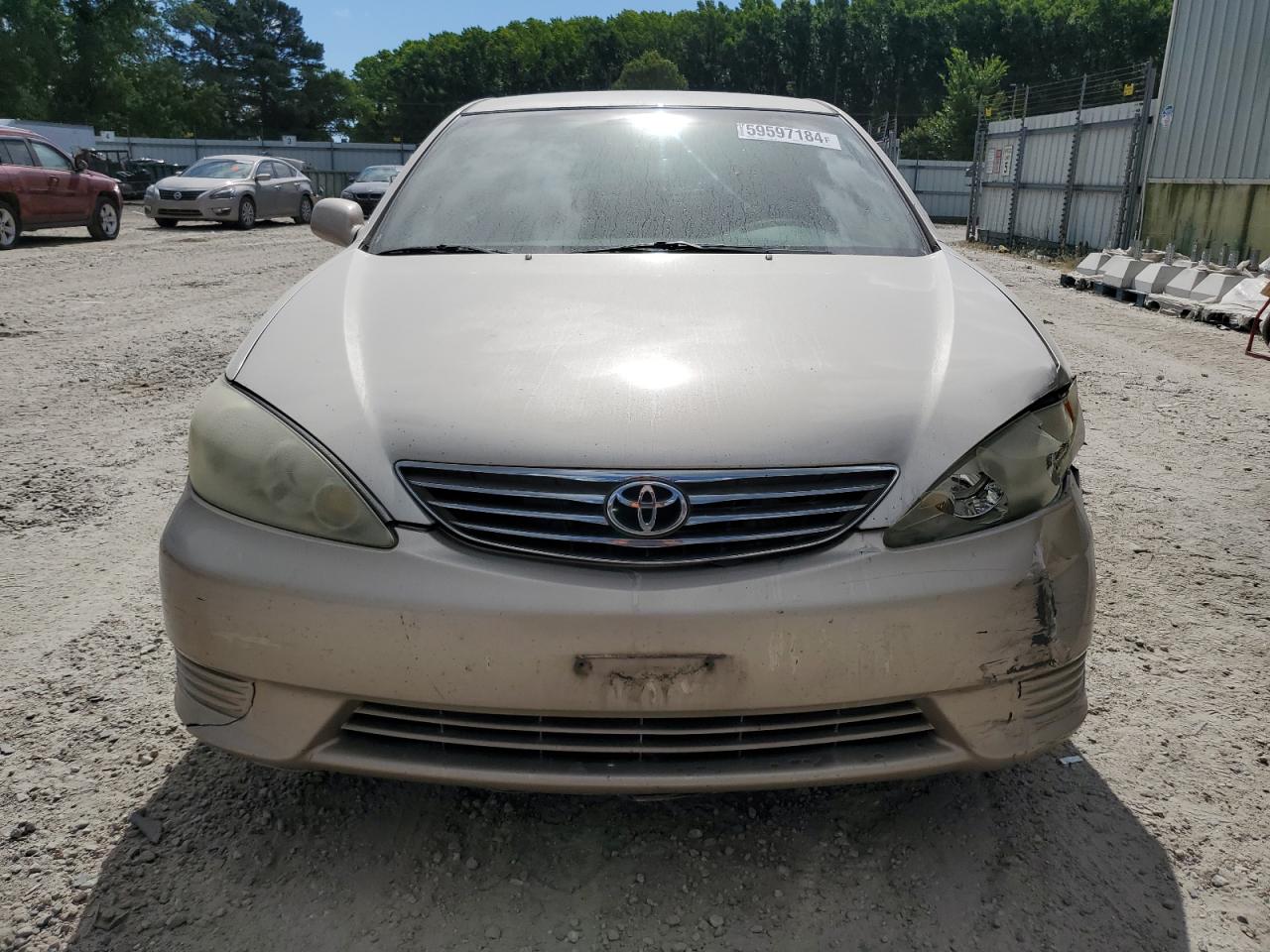 Toyota Camry le 2005