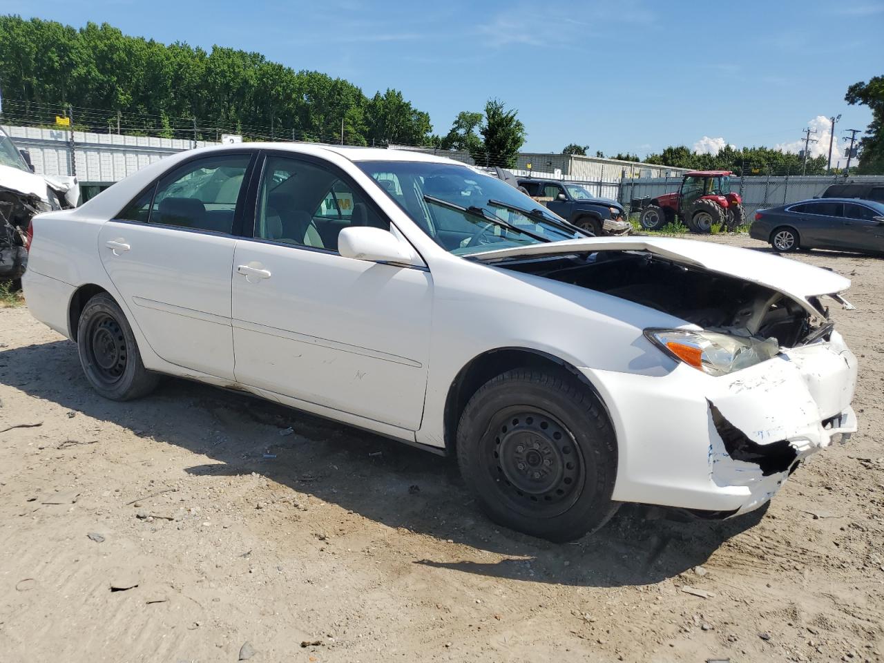 4T1BE30K94U379412 2004 Toyota Camry Le