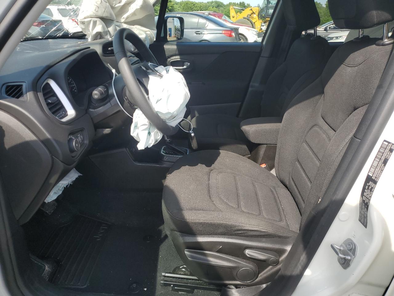 ZACNJBBB5LPL65492 2020 Jeep Renegade Latitude