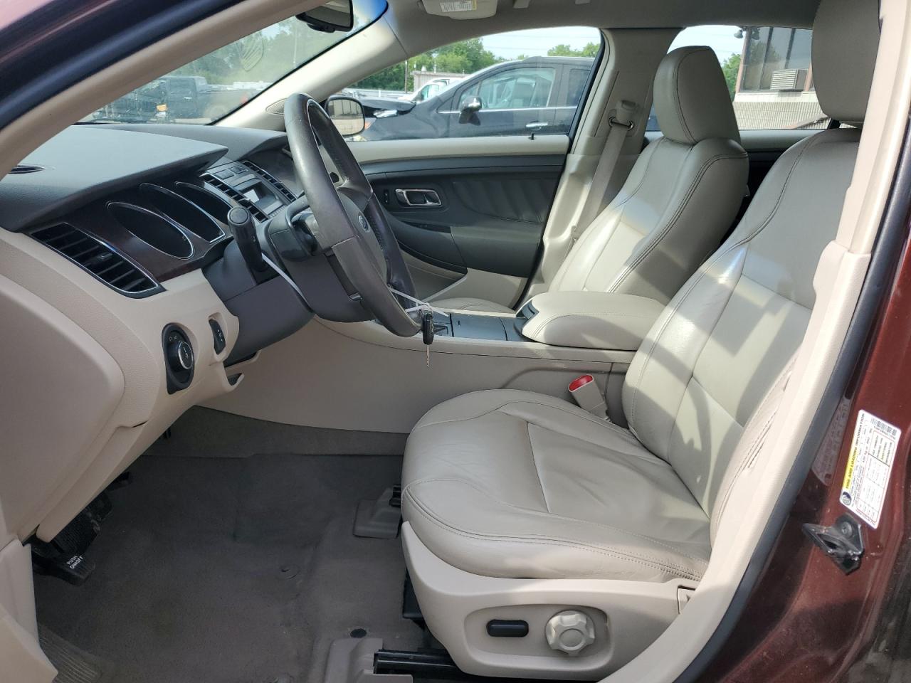 1FAHP2HW9AG138766 2010 Ford Taurus Sel