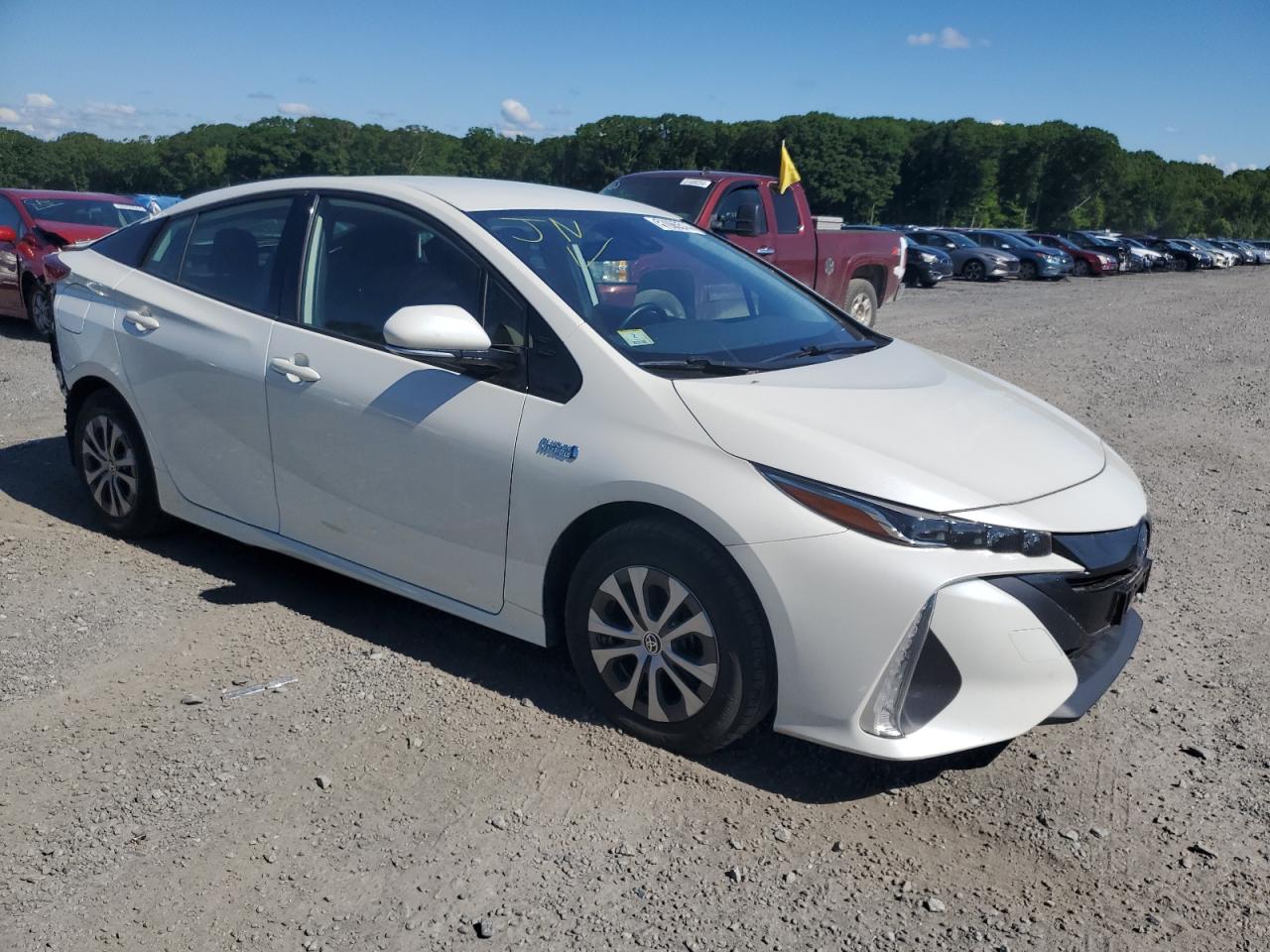 JTDKARFP4L3157211 2020 Toyota Prius Prime Le