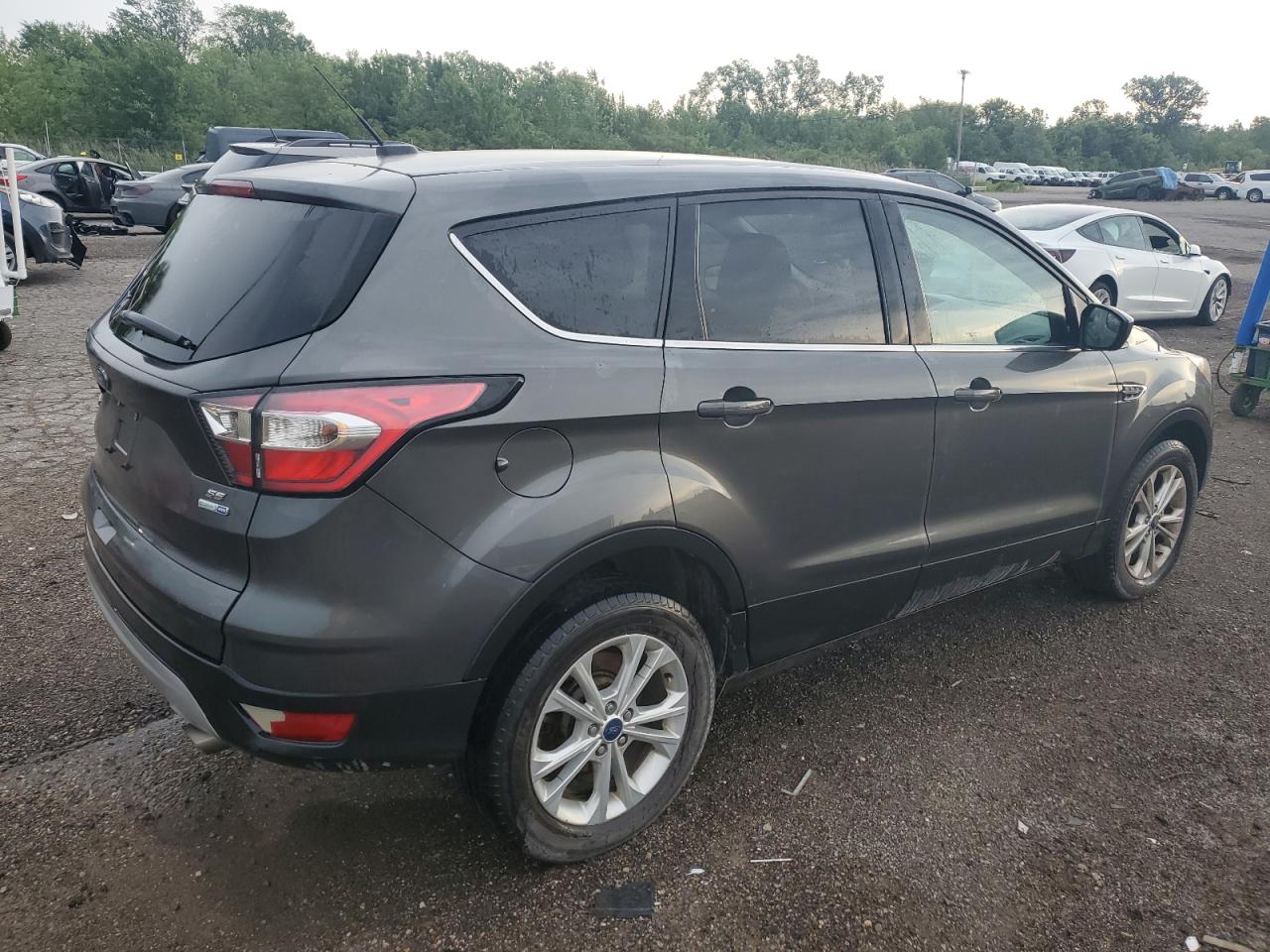 2017 Ford Escape Se vin: 1FMCU9G9XHUD45630