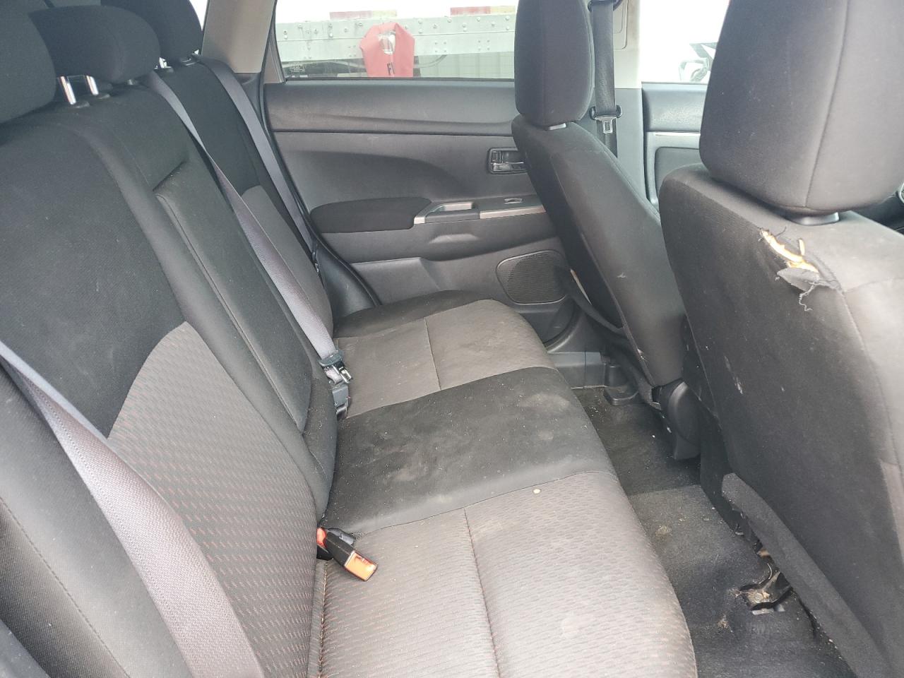 JA4AP4AU5KU006827 2019 Mitsubishi Outlander Sport Se