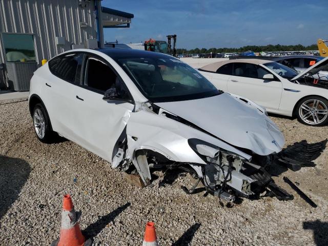 7SAYGDEE4PA040507 Tesla Model Y  4