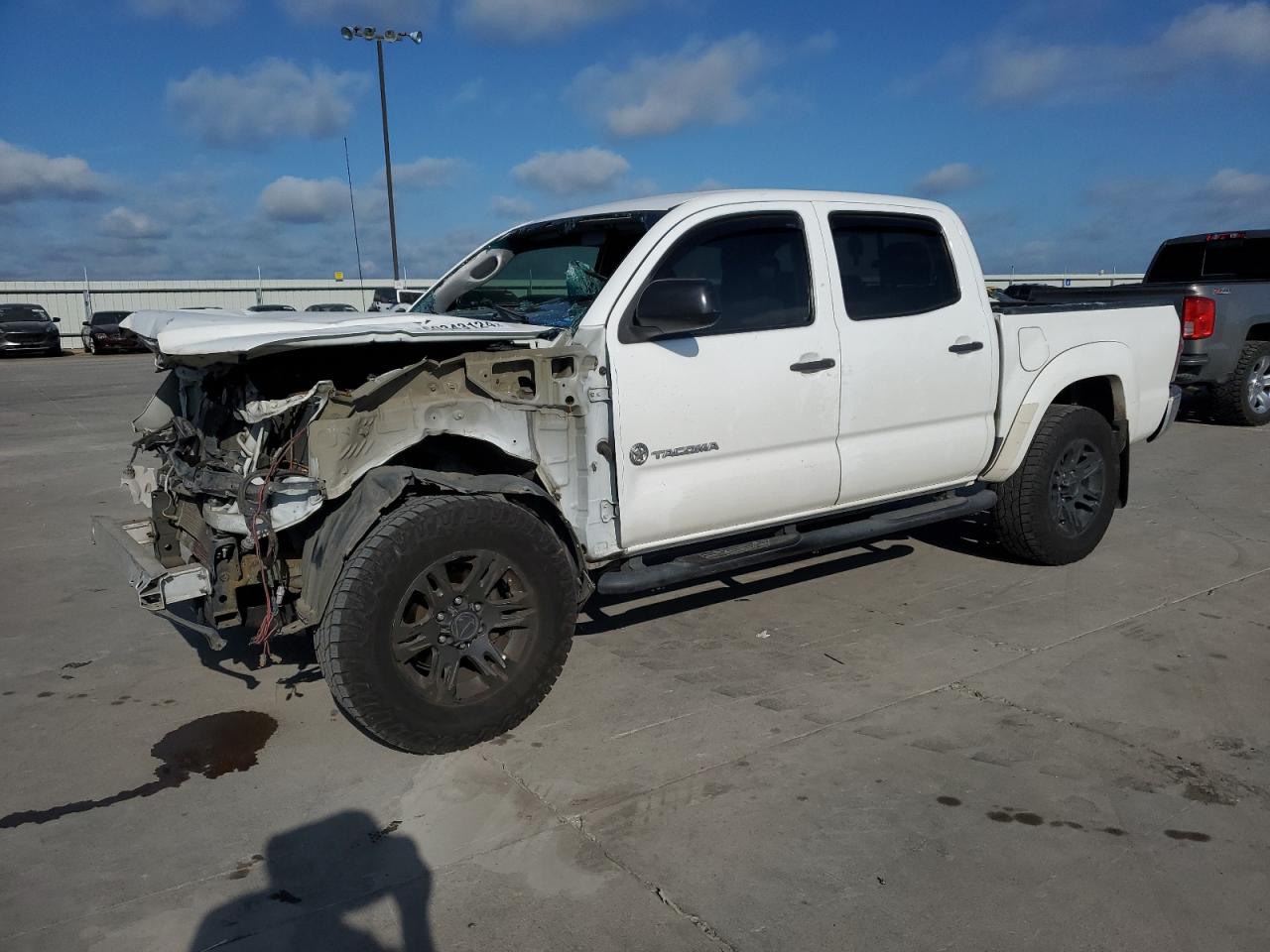 2015 Toyota Tacoma Double Cab vin: 5TFLU4EN3FX142078