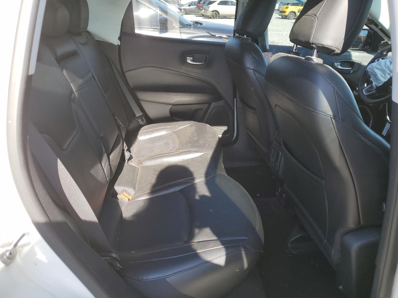 3C4NJDCB8KT645797 2019 Jeep Compass Limited