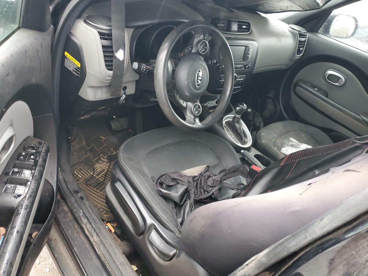 KNDJP3A53H7424206 2017 Kia Soul +