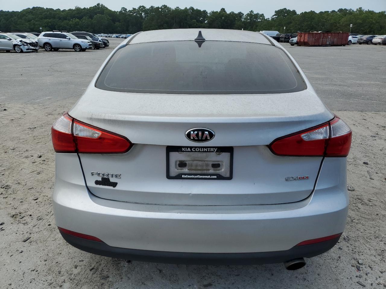 KNAFZ4A87G5618924 2016 Kia Forte Ex