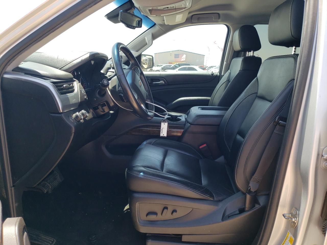 1GNSKBKC5JR164015 2018 Chevrolet Tahoe K1500 Lt