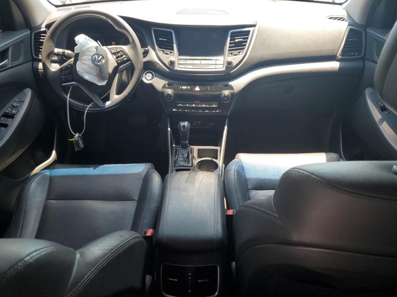 KM8J3CA26GU141876 2016 Hyundai Tucson Limited