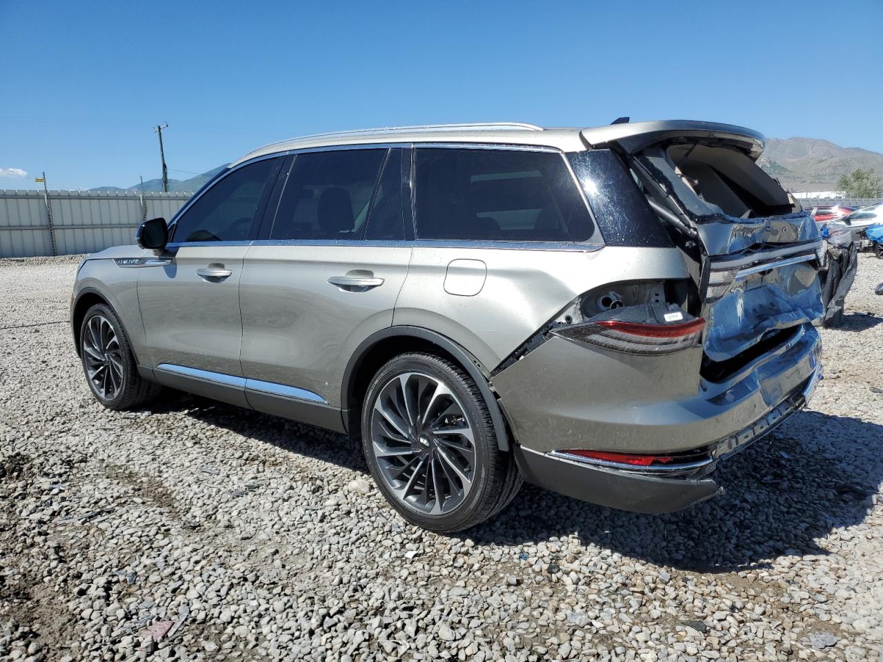 2023 Lincoln Aviator Reserve vin: 5LM5J7WC6PGL07714