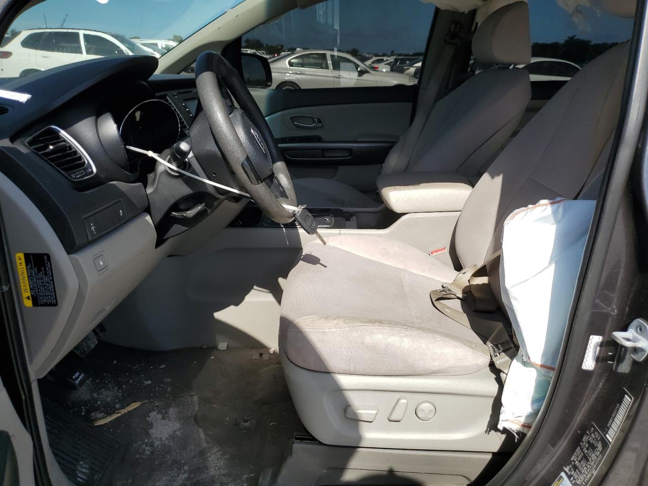 KNDMB5C16G6107428 2016 Kia Sedona Lx