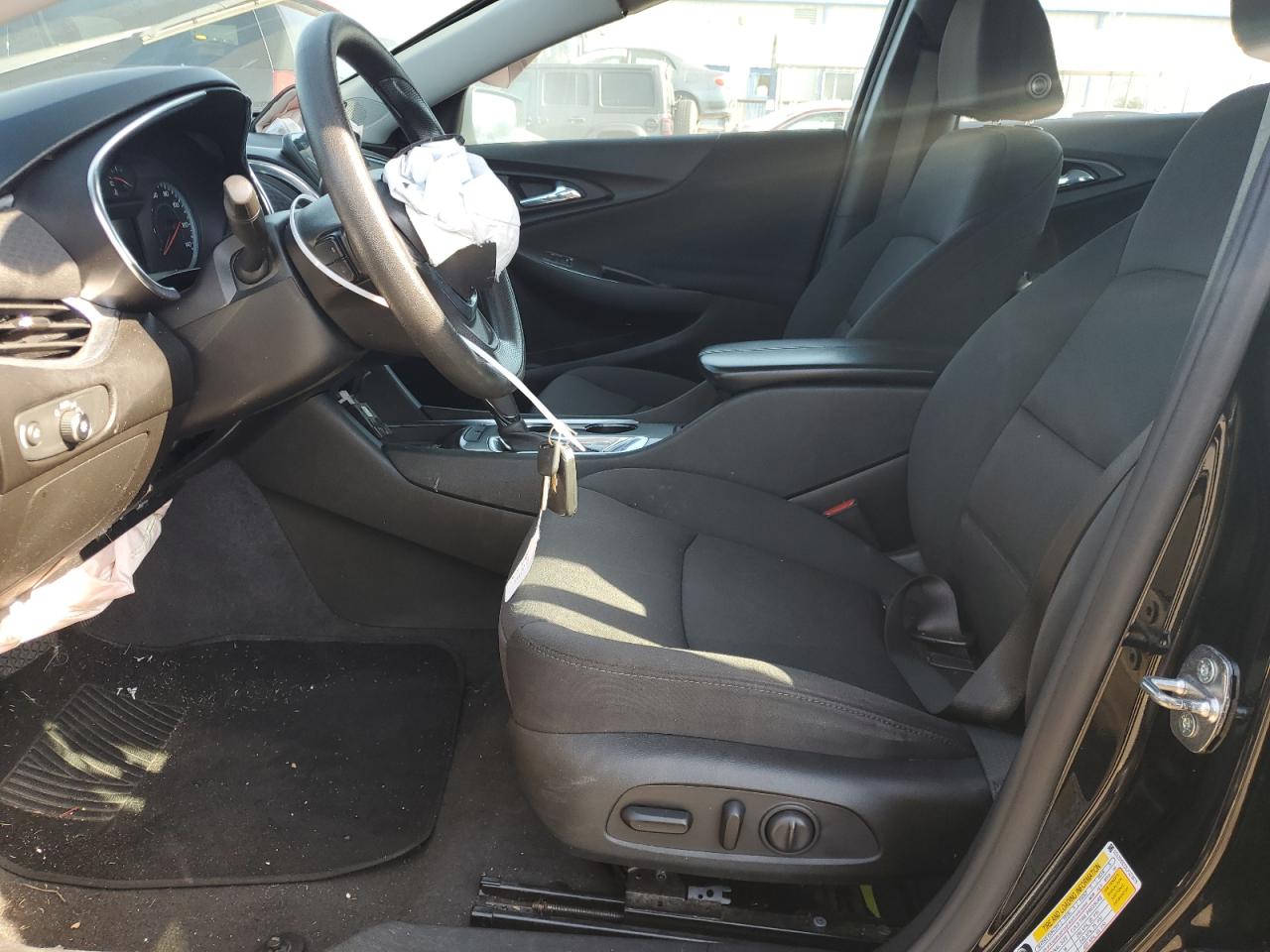 1G1ZD5ST3LF123575 2020 Chevrolet Malibu Lt