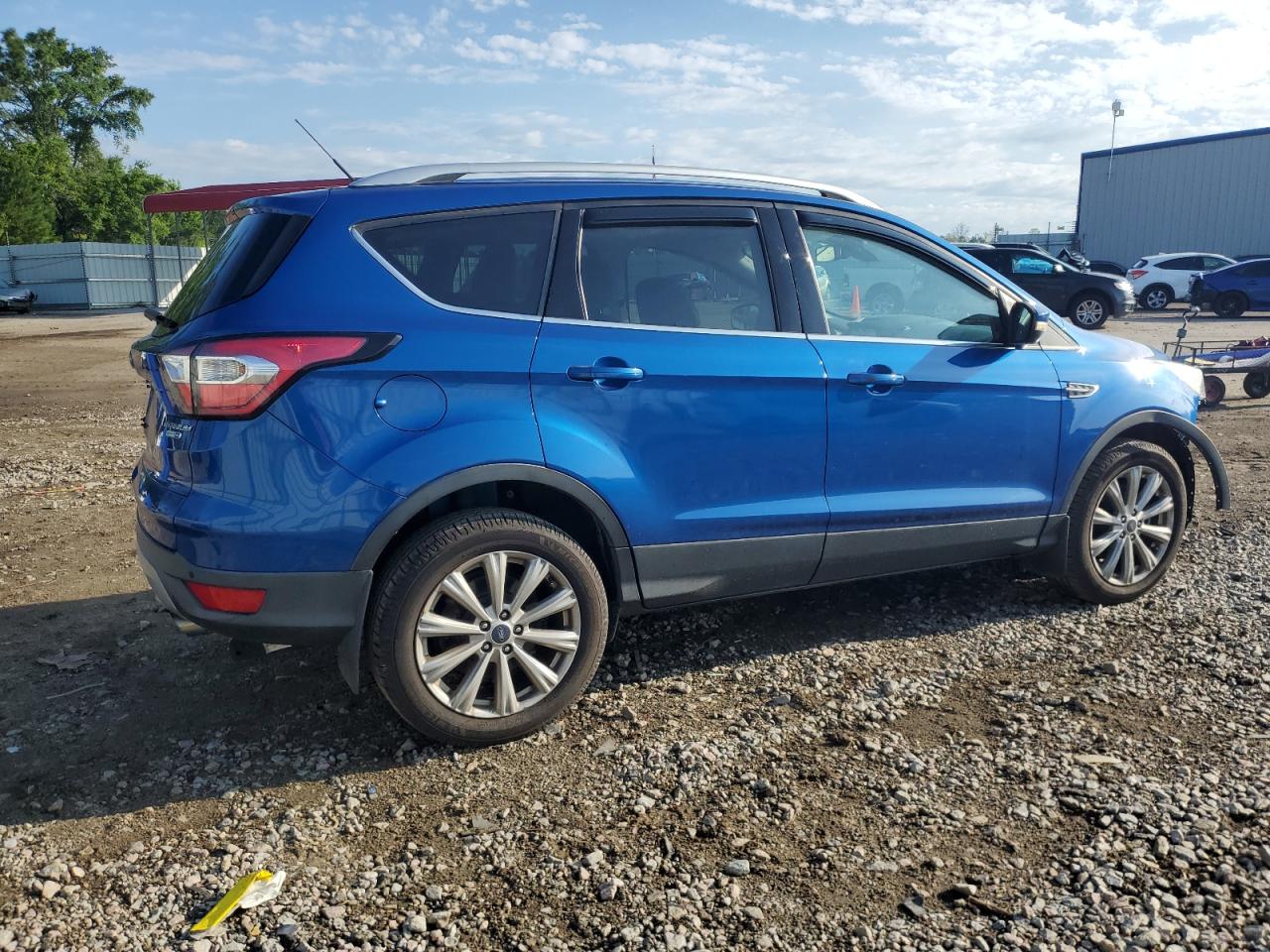 2017 Ford Escape Titanium vin: 1FMCU9JD2HUE30944