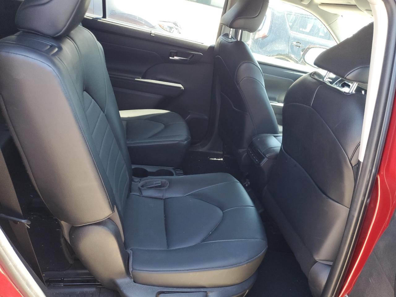 5TDHBRCH8MS536717 2021 Toyota Highlander Hybrid Xle