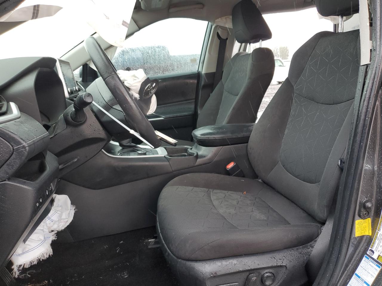 4T3RWRFV0MU049682 2021 Toyota Rav4 Xle