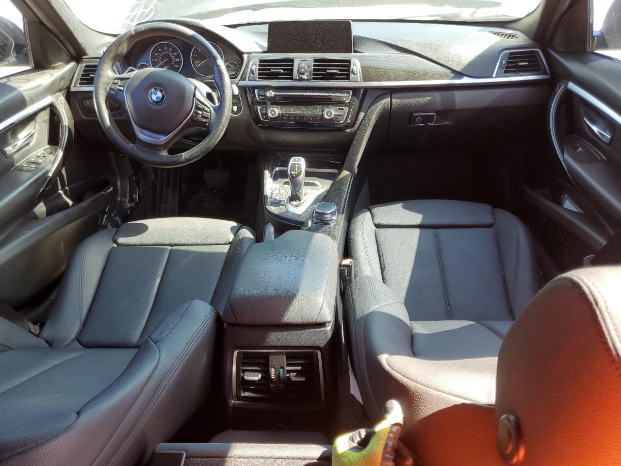 WBA8B9G32HNU56272 2017 BMW 330 I