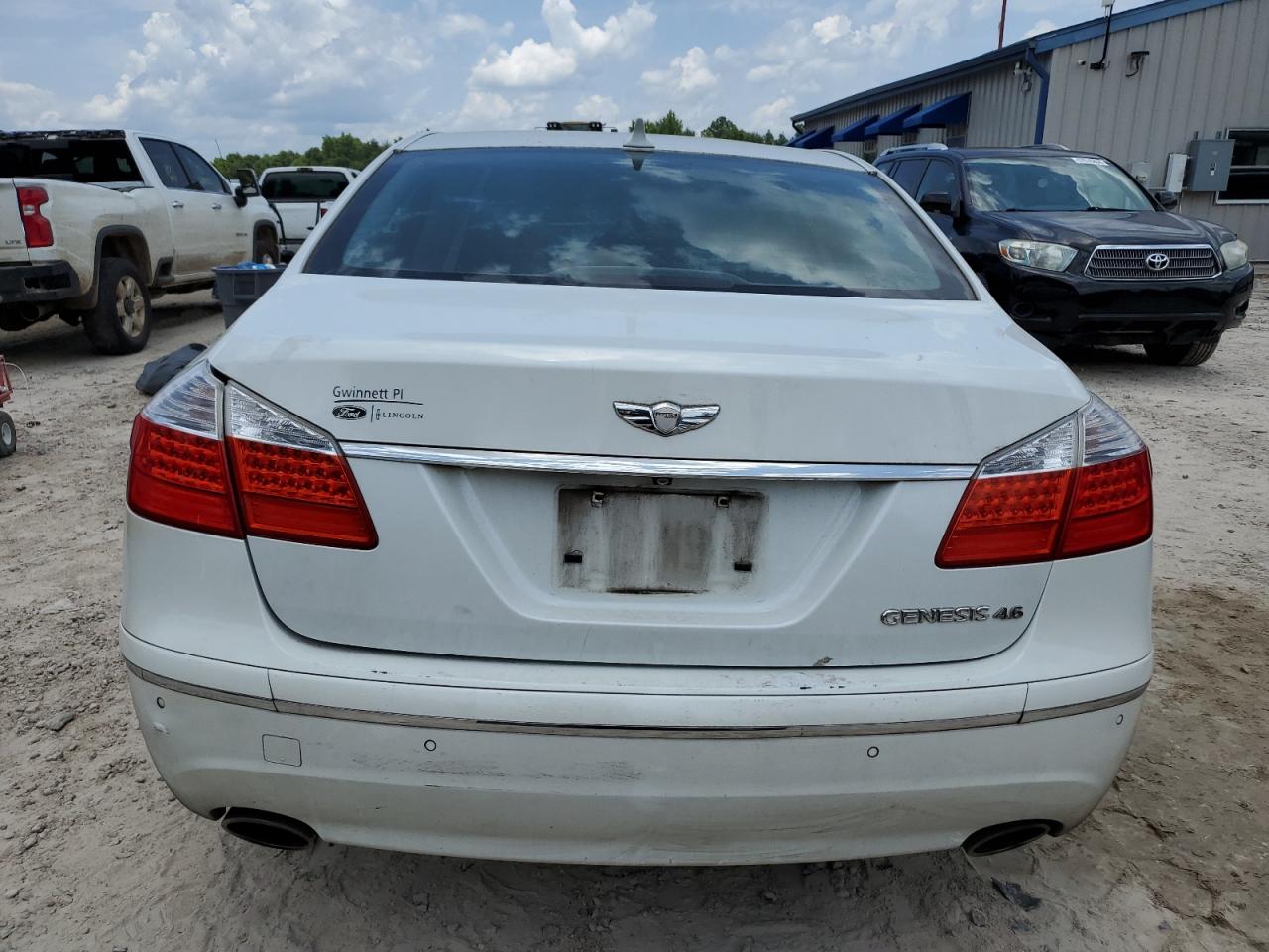 KMHGC4DF8BU113097 2011 Hyundai Genesis 4.6L