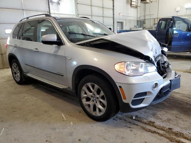 VIN 5UXZW0C55D0B90978 2013 BMW X5, Xdrive35D no.4