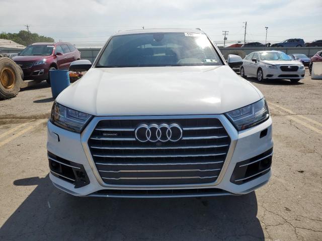 VIN WA1LAAF7XJD053085 2018 Audi Q7, Premium Plus no.5