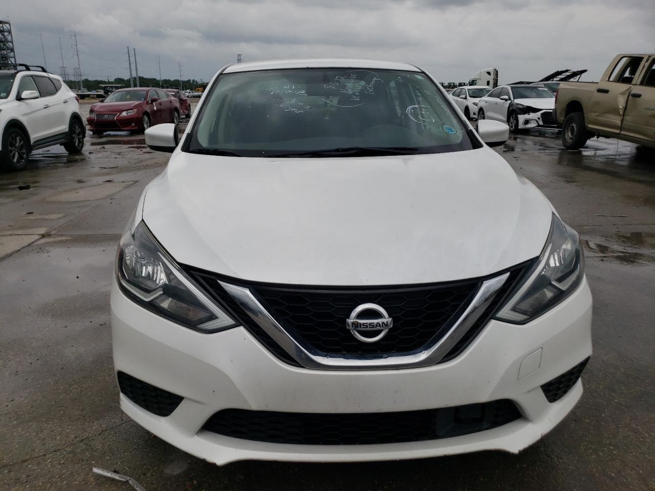 2018 Nissan Sentra S vin: 3N1AB7AP8JY310569