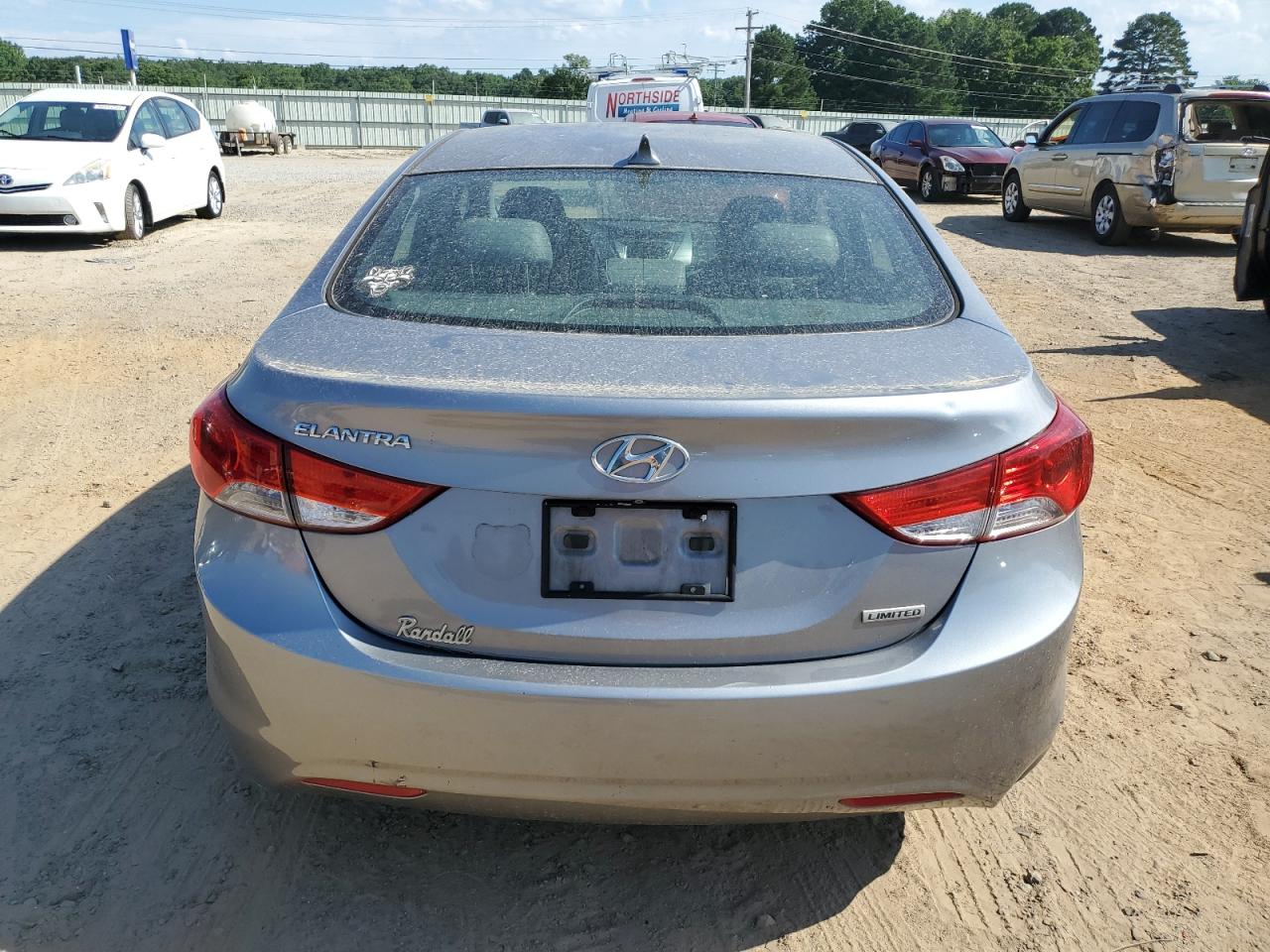 2013 Hyundai Elantra Gls vin: KMHDH4AE2DU621438