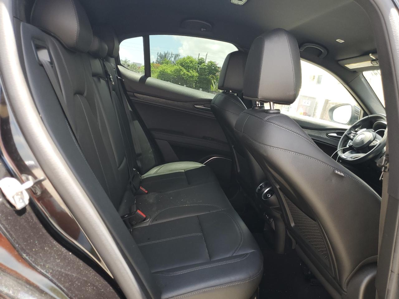ZASPAJAN5P7D50261 2023 Alfa Romeo Stelvio Sprint