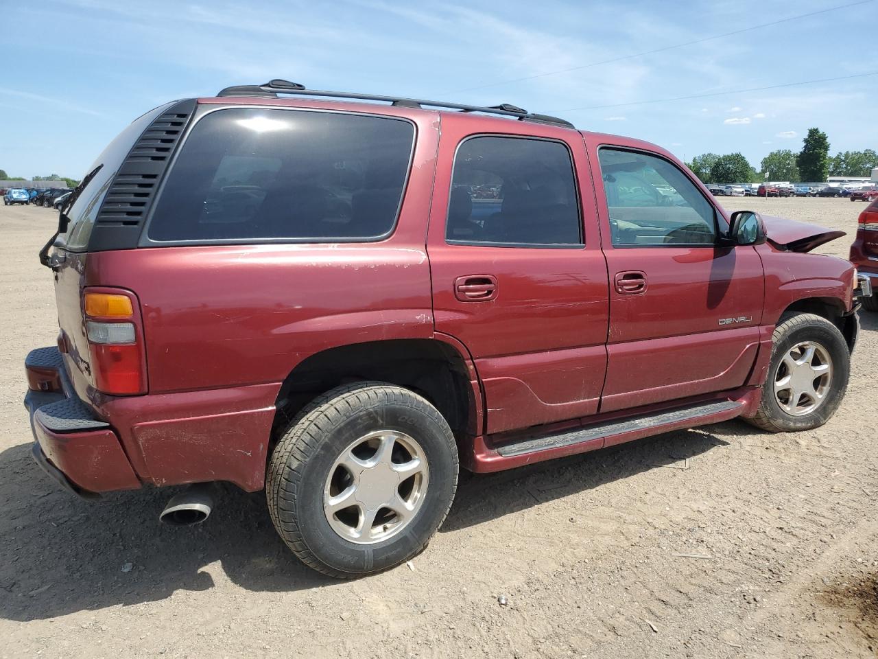 Lot #3052399593 2002 GMC DENALI