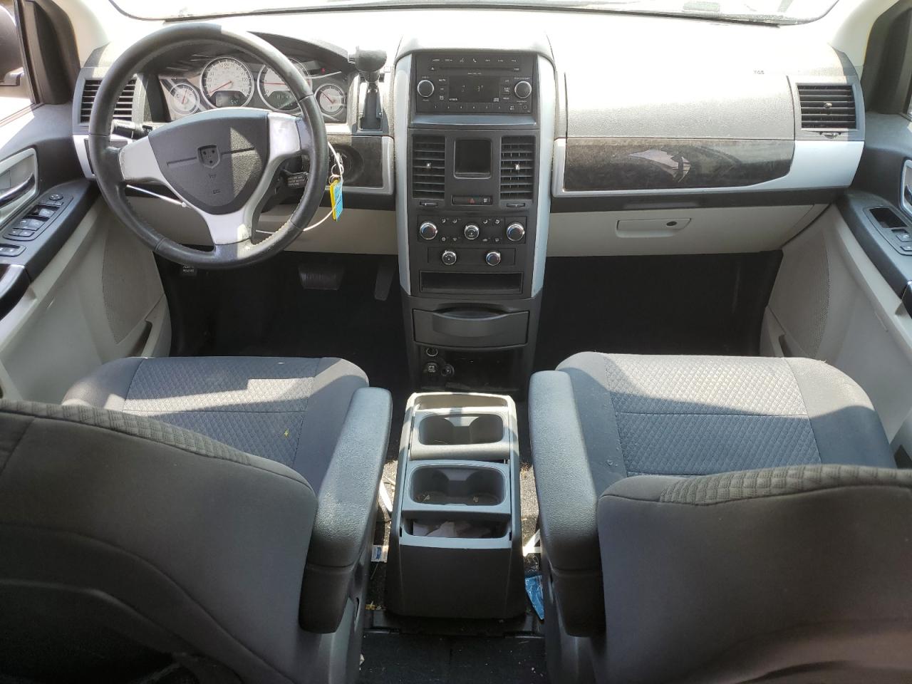 2D4RN5D19AR119801 2010 Dodge Grand Caravan Sxt